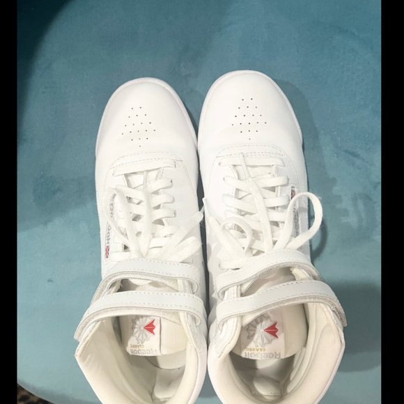 *SOLD* REEBOK - Picture 7 of 11